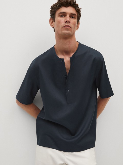 

MANGO MAN Men Navy Blue Solid Sustainable Collarless Shirt