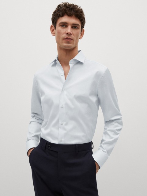 

MANGO MAN Men Blue Pure Cotton Slim Fit Solid Semiformal Shirt