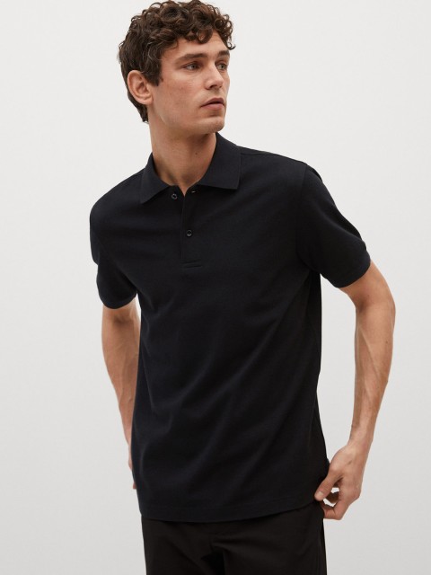 

MANGO MAN Men Black Solid Polo Collar T-shirt