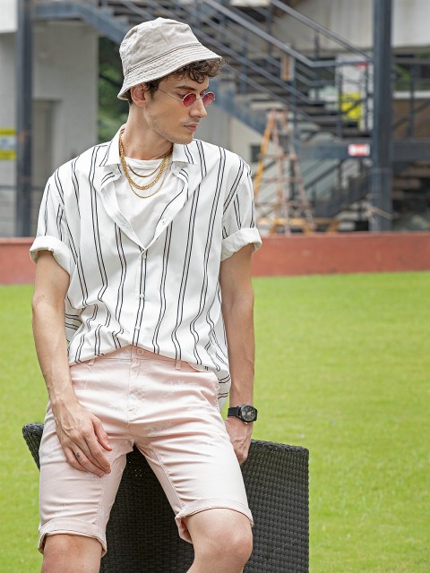 

MANGO MAN Men White & Black Striped Casual Shirt