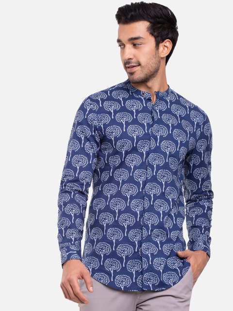 

Bewakoof Men Blue Printed Casual Shirt
