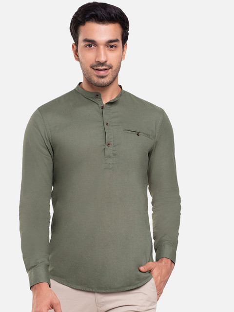 

Bewakoof Men Olive Green Solid Mandarin Collar Casual Shirt