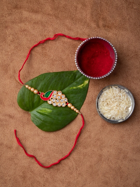 

MORKANTH JEWELLERY Men Gold-Toned & White Stone-Studded & Beaded Handcrafted Rakhi