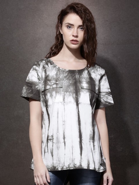 

RDSTR Women Brown & White Printed Regular Top