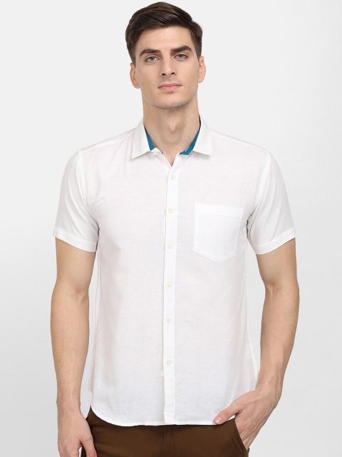 

V2 Value & Variety Men White Casual Shirt