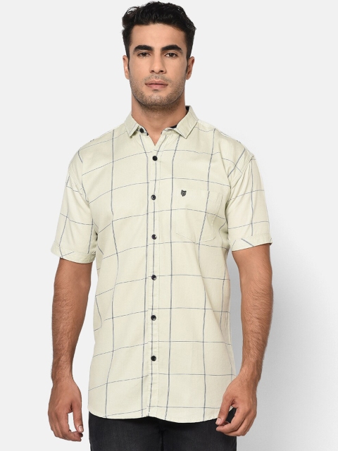 

V2 Value & Variety Men White Checked Casual Shirt