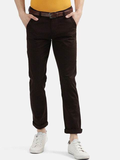 

V2 Value & Variety Men Brown Trousers