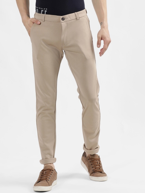 

V2 Value & Variety Men Beige Chinos Trousers