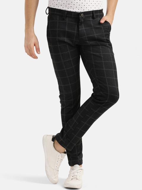 

V2 Value & Variety Men Navy Blue & Grey Checked Cotton Trousers