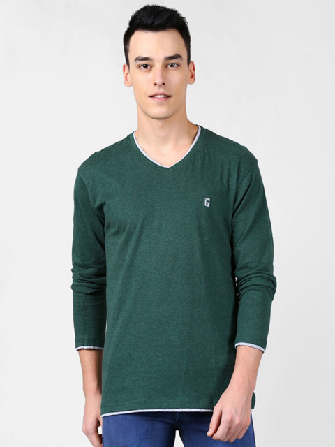 

V2 Value & Variety Men Green V-Neck Cotton T-shirt