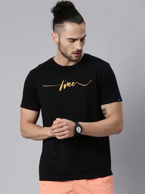 

Breakbounce Men Black Typography Printed Pure Cotton T-shirt
