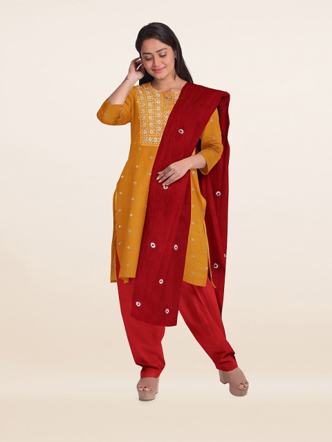 

Pothys Women Yellow
