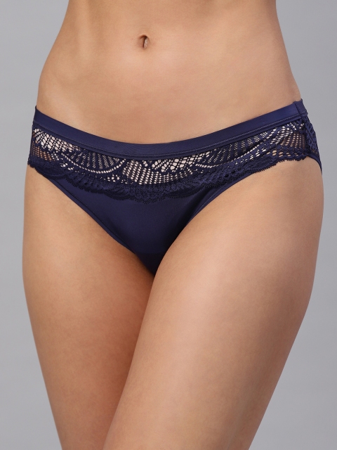 

Marks & Spencer Women Navy Blue Solid Lace Detailed Basic Briefs T619858
