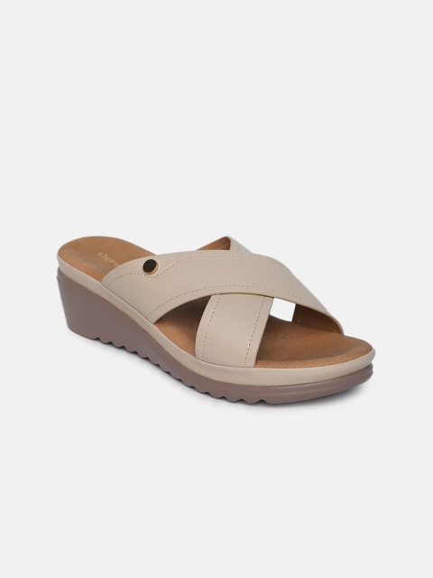 

shoexpress Women Beige Comfort Sandals