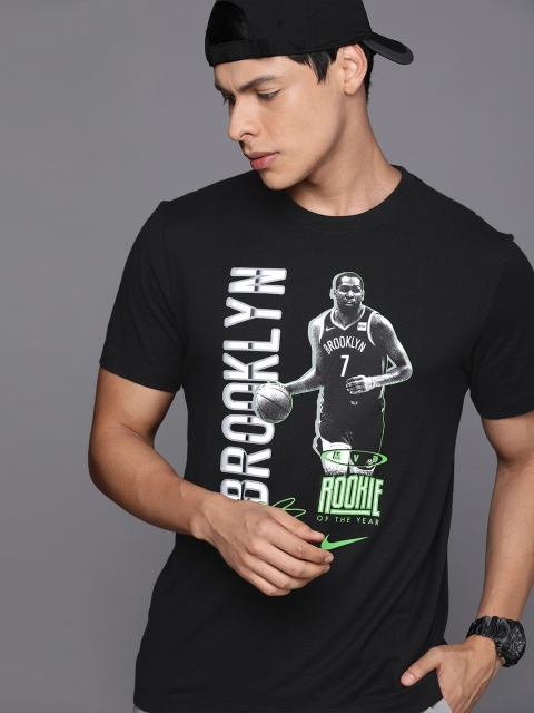

Nike Men Black White Printed Standard Fit Pure Cotton T-shirt