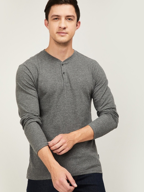

Denimize by Fame Forever Men Grey Melange Henley Neck Slim Fit T-shirt