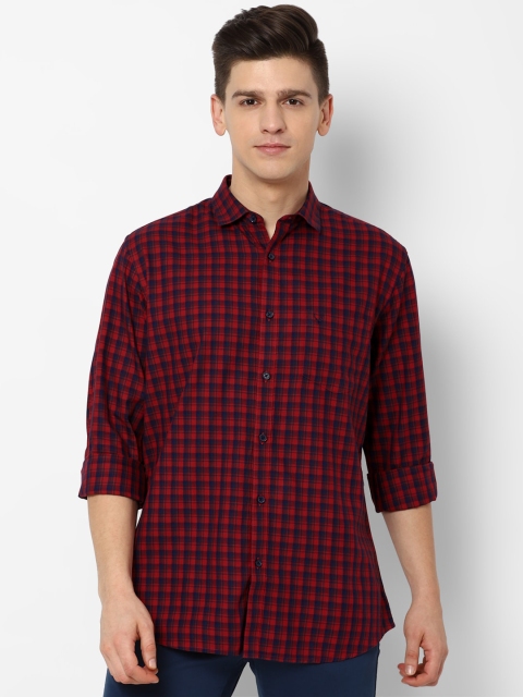 

Allen Solly Men Maroon & Navy Blue Slim Fit Checked Cotton Casual Shirt