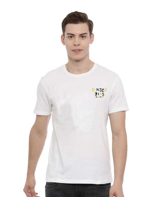 

MASH UNLIMITED Men White Solid Slim Fit T-shirt