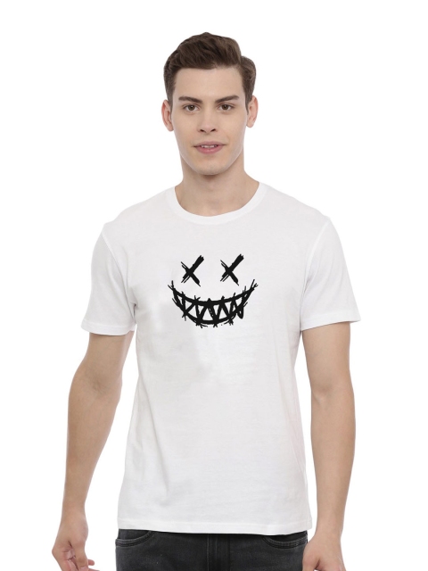 

MASH UNLIMITED Men White & Black Printed Slim Fit T-shirt