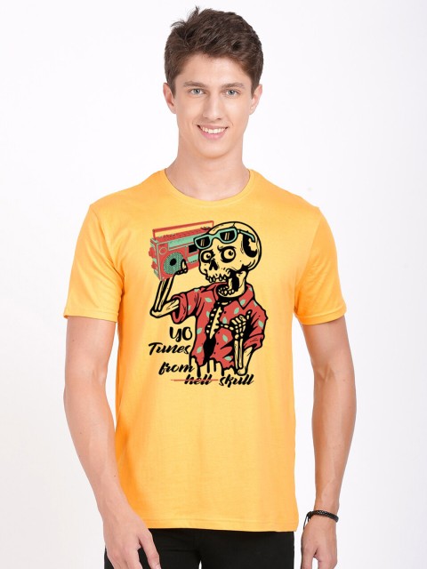 

MASH UNLIMITED Men Yellow & Black Printed Slim Fit T-shirt