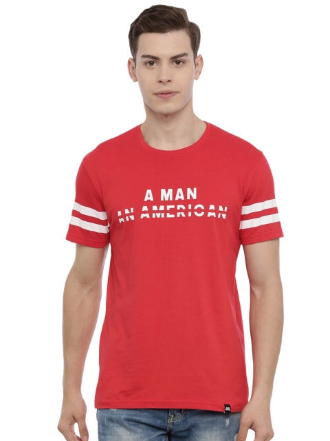 

MASH UNLIMITED Men Red & White Printed Slim Fit T-shirt