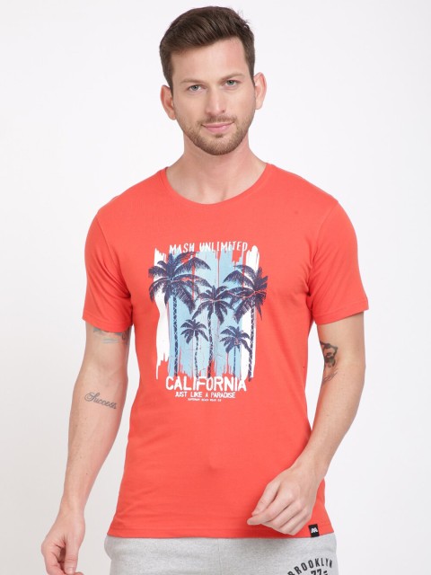 

MASH UNLIMITED Men Orange Printed Slim Fit Cotton T-shirt