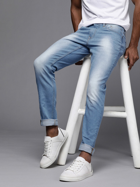 

WROGN Men Blue Skinny Fit Heavy Fade Stretchable Jeans