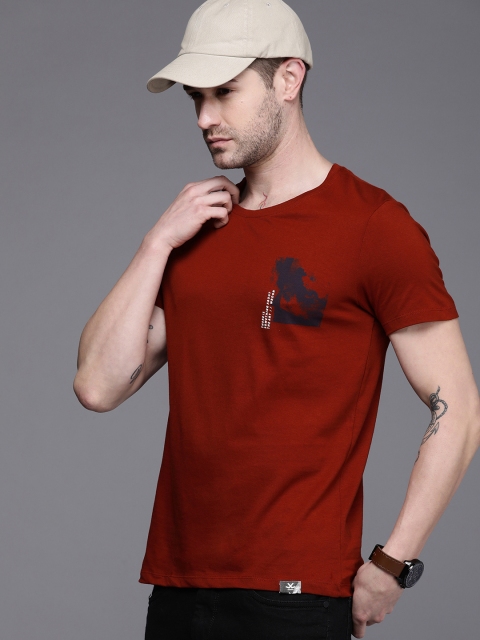 

WROGN Men Rust Red Typography Printed Slim Fit Pure Cotton T-shirt