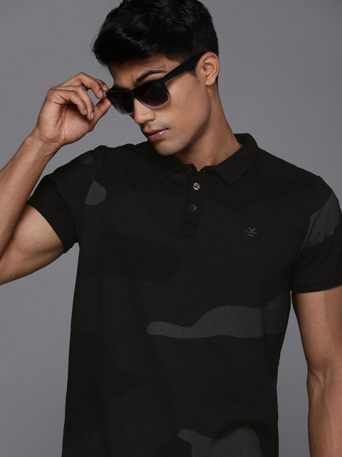 

WROGN Men Black & Grey Camouflage Printed Polo Collar Slim Fit Cotton T-shirt
