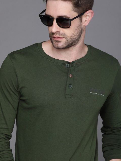 

WROGN Men Olive Green Henley Neck Slim Fit Pure Cotton T-shirt with Printed Detail