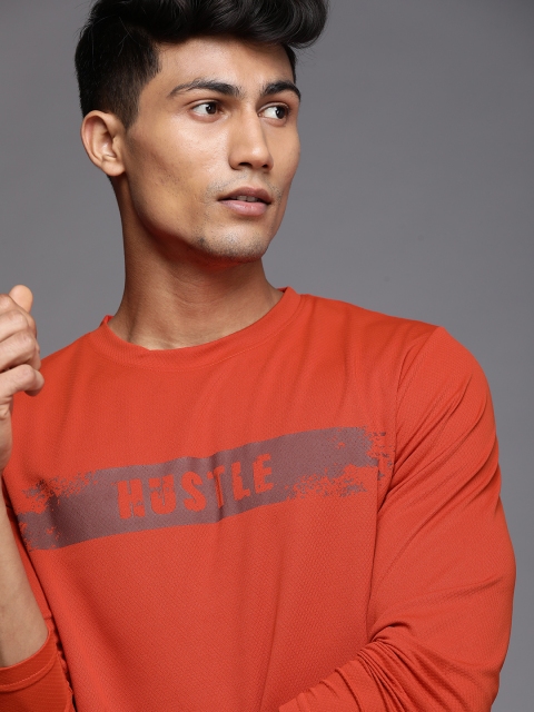 

WROGN ACTIVE Men Maroon & Grey Printed Slim Fit T-shirt
