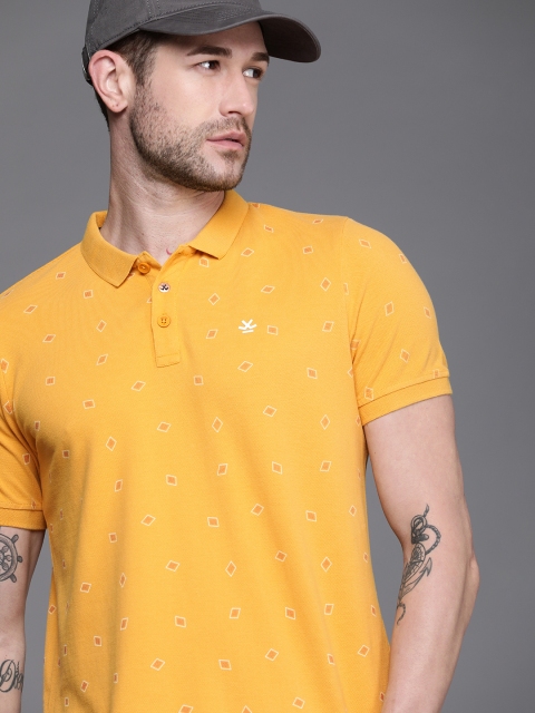 

WROGN Men Yellow Printed Polo Collar Slim Fit Pure Cotton T-shirt