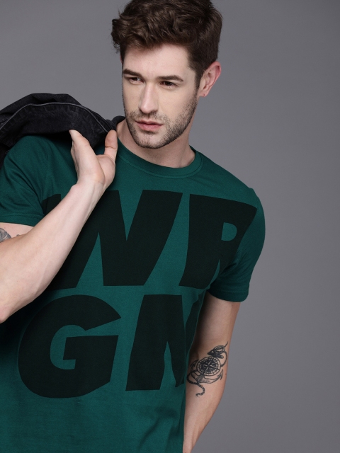

WROGN Men Dark Teal Brand Logo Printed Slim Fit Pure Cotton T-shirt