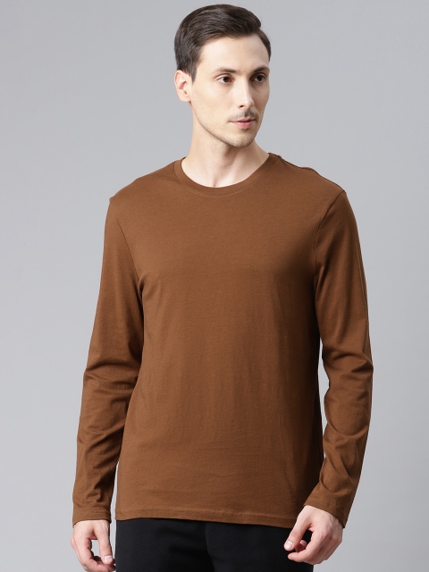 

Marks & Spencer Men Brown Solid Pure Cotton T-shirt