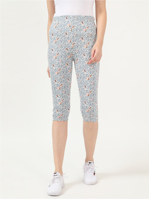 

V2 Value & Variety Women Grey & Orange Printed Capris