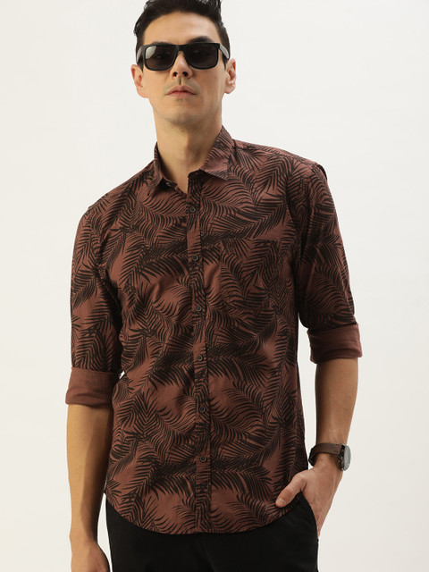 

PETER ENGLAND UNIVERSITY Men Brown & Black Super Slim Fit Tropical Printed Casual Shirt