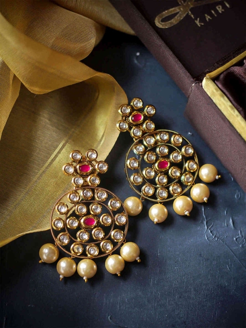 

Kairi Red & Gold-Toned Contemporary Chandbalis Earrings