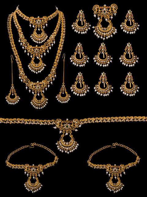 

Alankruthi Gold-Plated