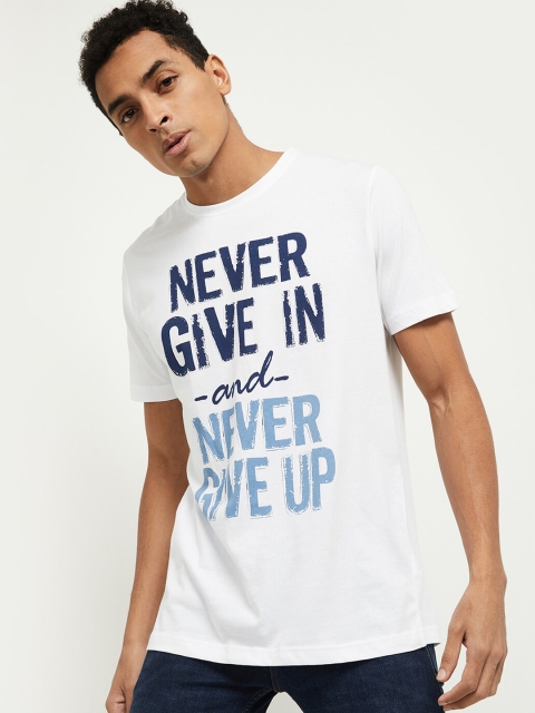 

max Men White Typography Printed Raw Edge T-shirt