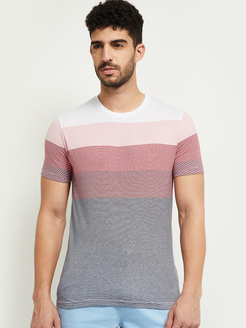 

max Men White Colourblocked T-shirt
