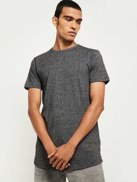 

max Men Black T-shirt