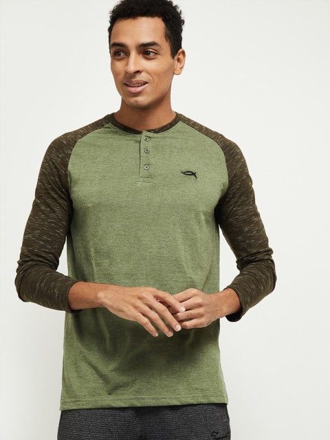 

max Men Green Henley Neck Raw Edge T-shirt