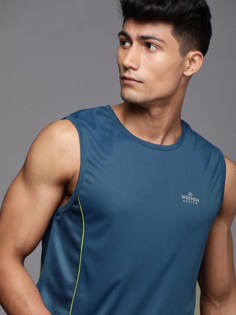 

WROGN ACTIVE Men Blue Solid Slim Fit T-shirt