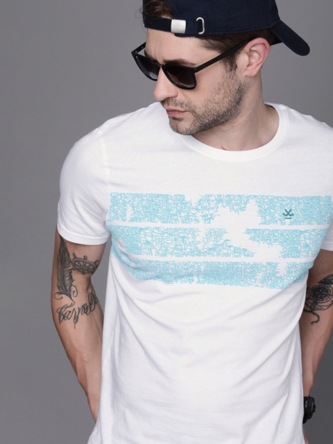 

WROGN Men White & Blue Printed Slim Fit T-shirt