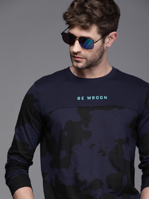 

WROGN Men Navy Blue Printed Pure Cotton Slim Fit T-shirt