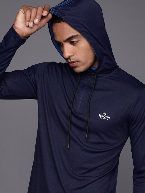

WROGN ACTIVE Men Navy Blue Slim Fit Hooded T-shirt