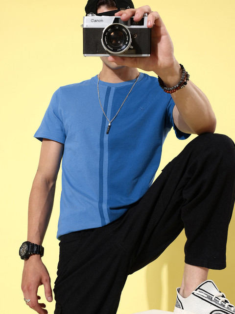 

WROGN Men Blue Striped Slim Fit Pure Cotton T-shirt