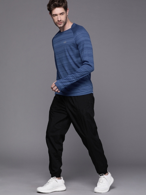 

WROGN ACTIVE Men Blue Solid Slim Fit T-shirt