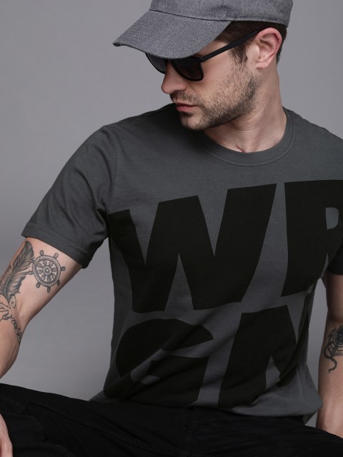

WROGN Men Charcoal Grey Black Typography Printed Slim Fit Pure Cotton T-shirt