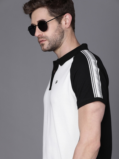 

WROGN Men Black & White Colourblocked Slim Fit Pure Cotton Polo Collar T-shirt